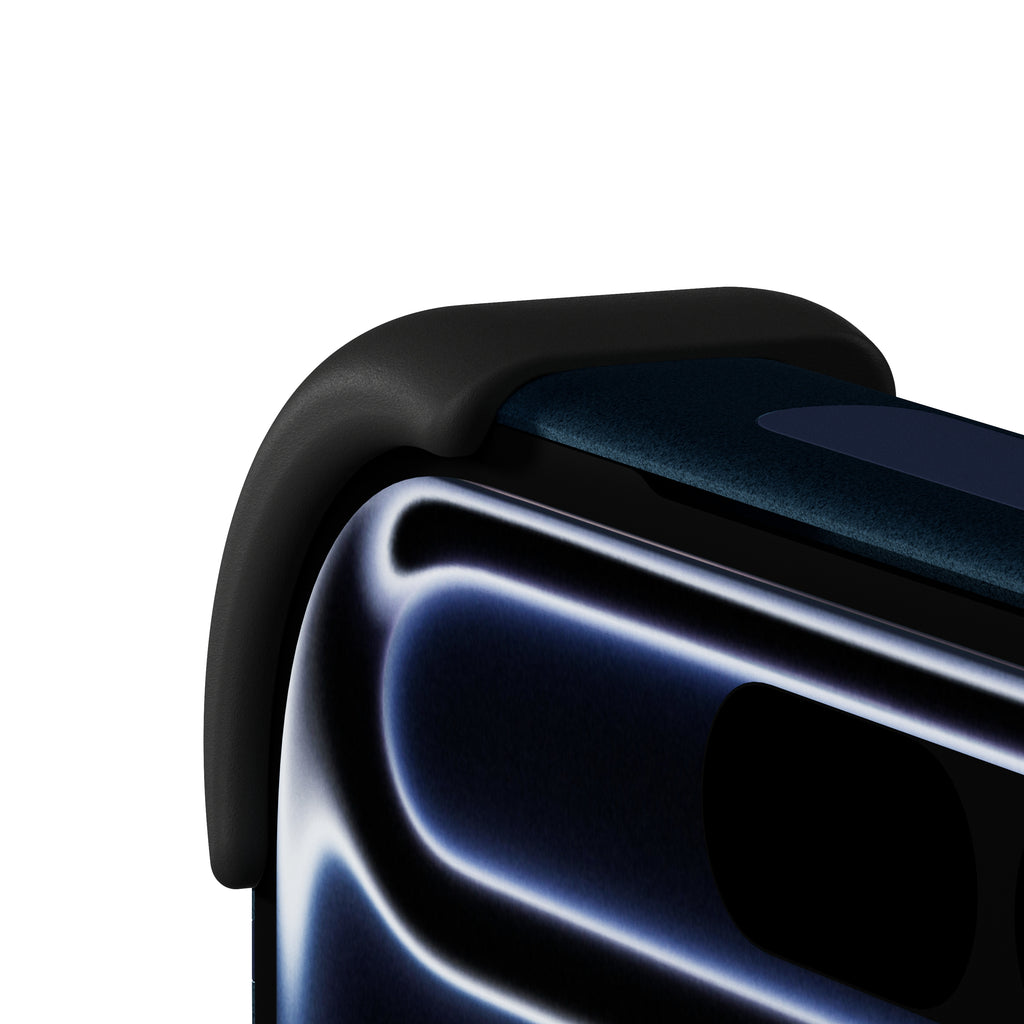 EKE minimalistische iPhone 17 Pro Hülle in Schwarz mit Eckenschutz, linke Seitenansicht
